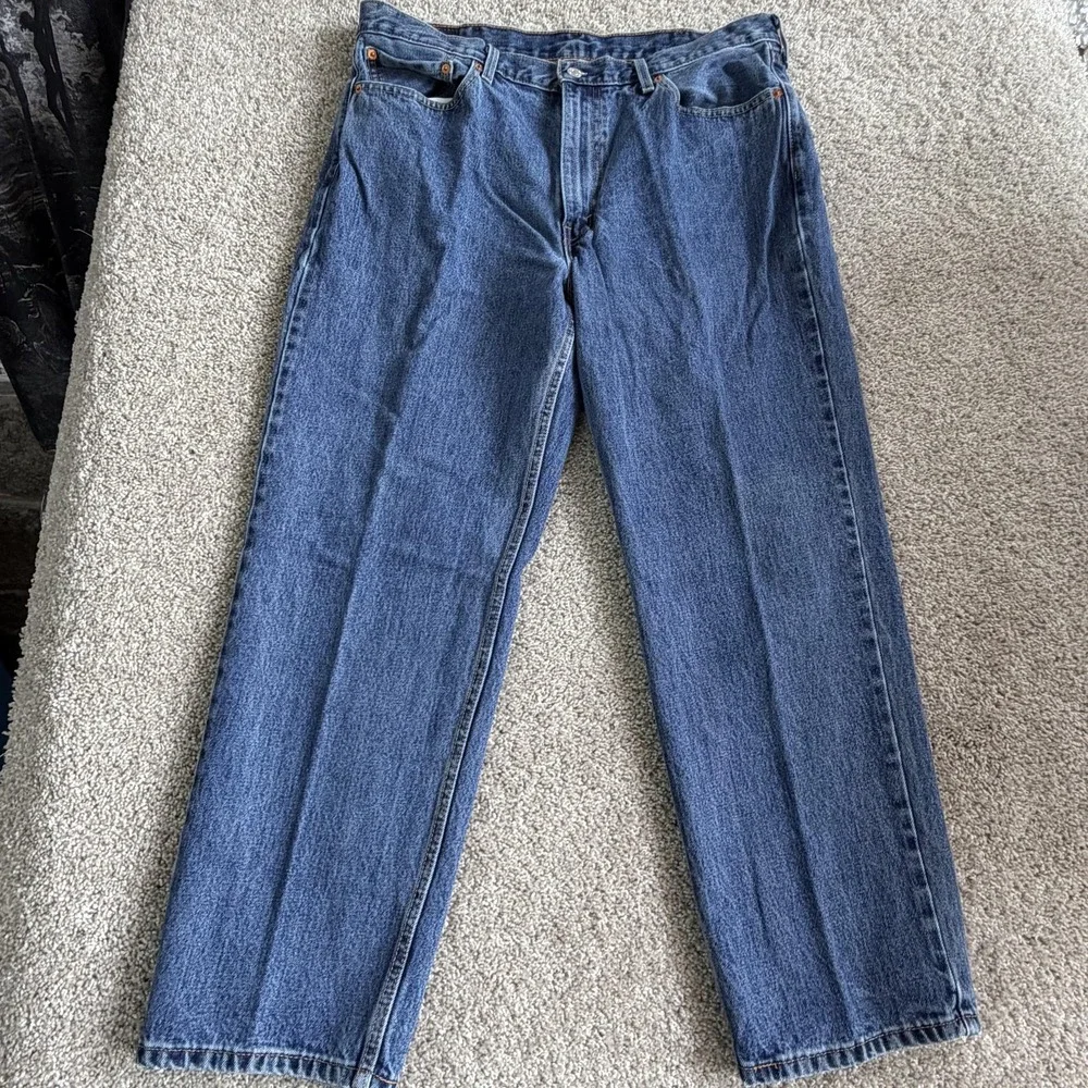 Levis 550 Jeans Mens 38x30 Medium Wash Blue Denim Relaxed Tapered Pants Casual